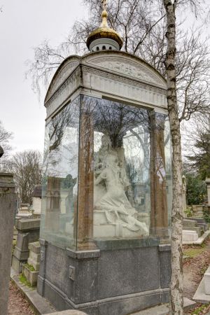 cemetery paris 17 sm.jpg